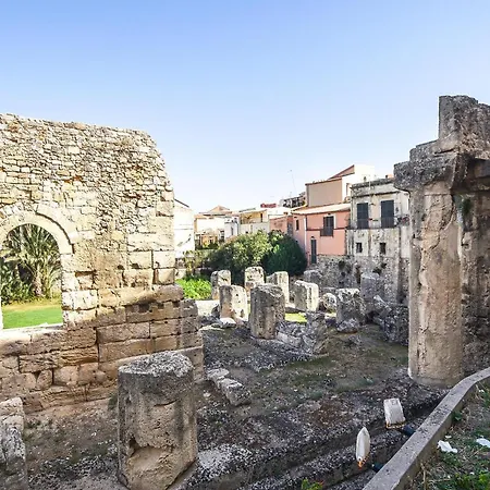 Prázdninový dům Amazing In Siracusa With Wifi